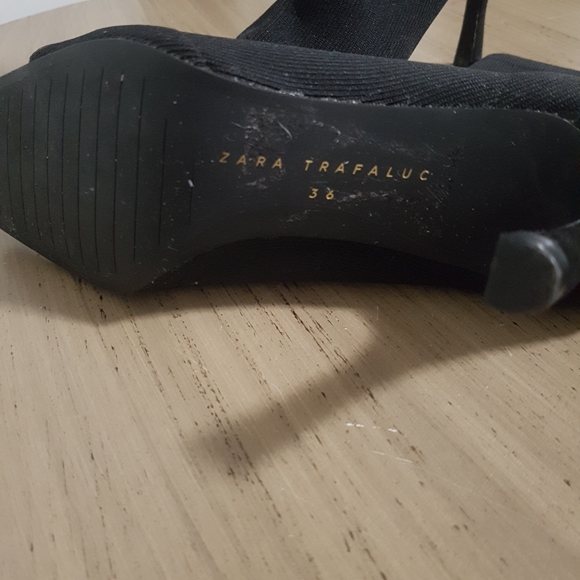 Zara open to booties - Picture 2 of 4